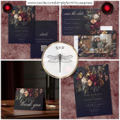 Moody Romantic Dark Floral Gothic Wedding Einladung
