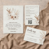 Neutral Boho Floral mit QR Code Hochzeit Einladung (Personalisiere diese Kollektion eines unabhängigen Creators.)