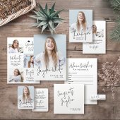 Einfache moderne Script Cheers Graduate Quadratischer Aufkleber