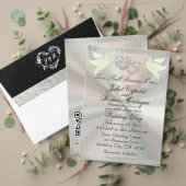 Herz, Tauben & Band - weiß/Gold RSVP Karte (Personalisieren Sie die Kollektion dieses unabhängigen Creators. Test)