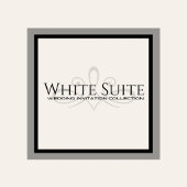 Brautjungfrau in Weiß und Schwarz Badesandalen