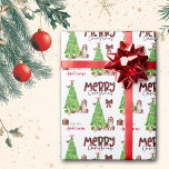 Collie Dog, Bird and Christmas Tree Geschenkpapier<br><div class="desc">Das wiederholte Muster auf diesem niedlichen Weihnachtsverpackungspapier ist ein Bild eines wunderschönen Collie Dog, der eine rot-weiße Weihnachtsmannmütze trägt. Der Hund sitzt neben einem geschmückten Weihnachtsbaum unter hellen Geschenkpackungen. Ein Stiervogel landet auf dem Baum dahinter. Stilisierter, roter und schwarzer Büffel karierter Text sagt MERRY CHRISTMAS", und Ihre eigene Unterschrift ist...</div>