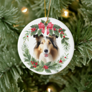Collie Dog Red Bow Holly Wreath Keramik Ornament