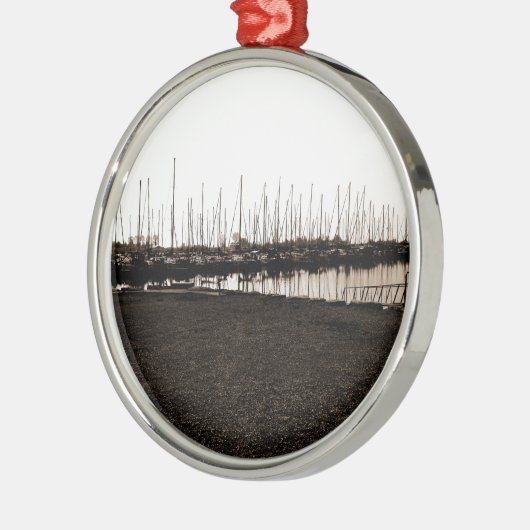 Colonel Sam Smith Park Marina Ornament Aus Metall (Links)