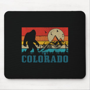 Colorado Bigfoot Vintage Rocky Mountains Wandern C Mousepad