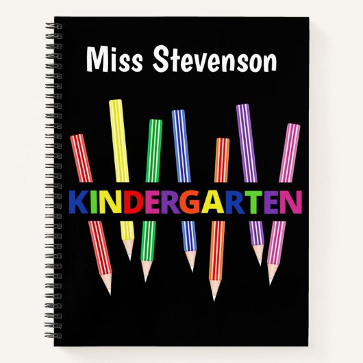 Colored Pencils Kindergarten Notizblock (Vorderseite)