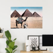 Colored Pyramid Vintage Poster (Heimbüro)