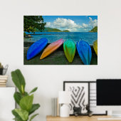 Colorful Canoes on The Beach in Pago Pago Poster (Heimbüro)