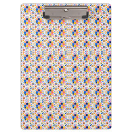 Colorful clipboard with geometric pattern  klemmbrett