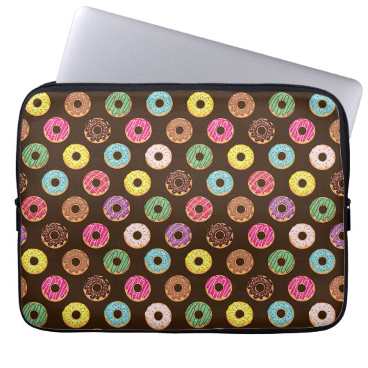 Colorful Donut Pattern In Chocolate Laptopschutzhülle (Vorderseite)