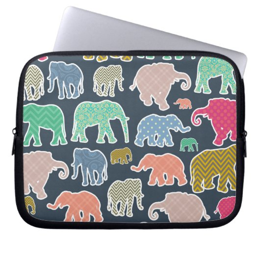 Colorful Elephants, Pattern Of Elephants, Zigzag Laptopschutzhülle (Vorderseite)