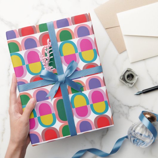Colorful Half Circle Geometric Geschenkpapier (Schenken)