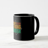 Colorful Mama Bear Strong Forever Tasse (VorderseiteRechts)