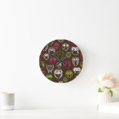 Colorful owl doodle background pattern runde wanduhr (Zuhause)