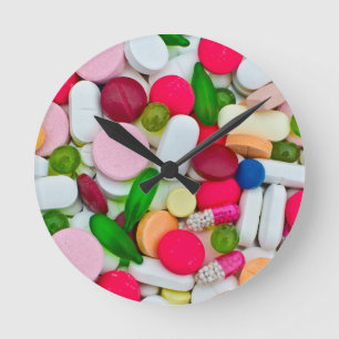 Colorful pills custom product runde wanduhr