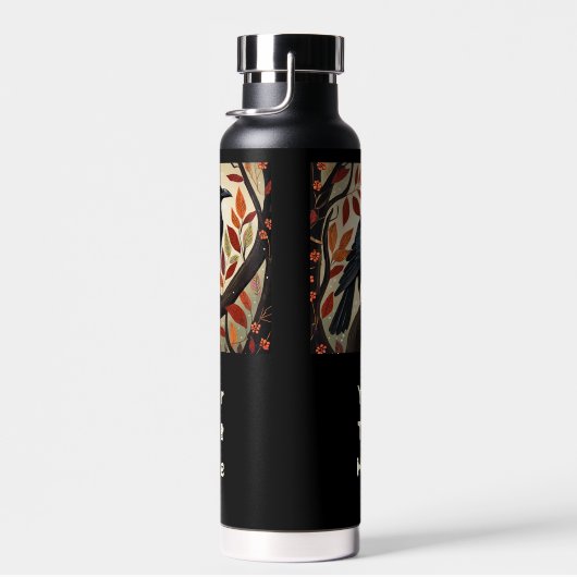 Colorful Raven Perched in a Tree Trinkflasche (Rechts)