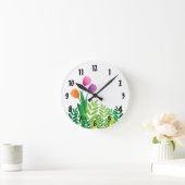 Colorful Tulips and Green Vegetation Runde Wanduhr (Zuhause)
