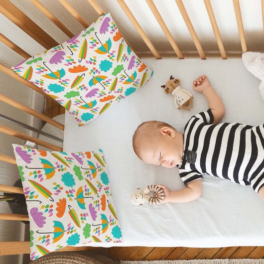 Colorful Umbrellas with Clouds and Raindrops Kissen