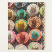 Colorful Woven Hats Planer (Rückseite)
