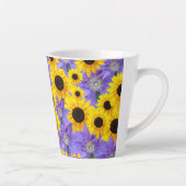 Colorful Yellow Sunflower & Purple Floral Pattern Milchtasse (Rechts)
