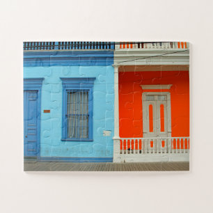 Colourful Iquique street 30-pc Puzzle