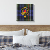 Colquhoun Scottish Wappen und Tartan Canvas print Leinwanddruck (Insitu (Schlafzimmer))