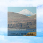 Columbia River Gorge and Mount Hood Landschaft Fliese<br><div class="desc">Keramik-Fliesen mit einem landschaftlichen Foto von schneebedeckten Mount Hood über der Columbia River Gorge,  im Pazifik Northwest,  USA. Wählen Sie Ihre Kachelgröße aus. Eine tolle Küche trivet!</div>