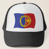 Comanche Nation Flag Hat Truckerkappe (Vorderseite)