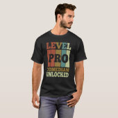 Comedian Pro Unlocked Vintage Style Unique T-Shirt (Vorne ganz)