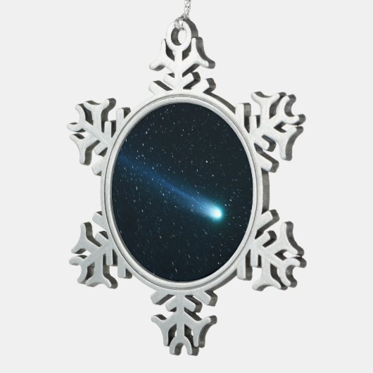 Comet in Night Sky Schneeflocken Zinn-Ornament (Rechts)