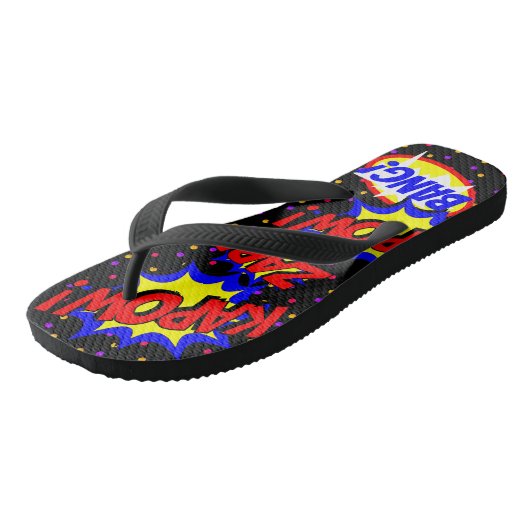 Comic Book Custom Speech Bubbles farbenfrohe Punkt Badesandalen (Schrägansicht)