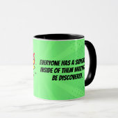 Comic Book Superherry Green Yellow Tasse (VorderseiteRechts)