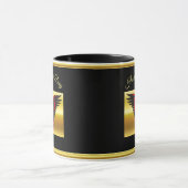 Comic-Streifen Schwarzer und roter Adler mit Goldf Tasse (Zentrum)