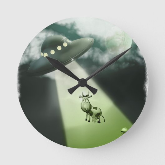Comical UFO Cow Abduction Wall Clock Runde Wanduhr (Vorderseite)