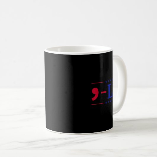 Comma La Kamala Harris für Präsident 2024 Funny US Kaffeetasse (VorderseiteRechts)