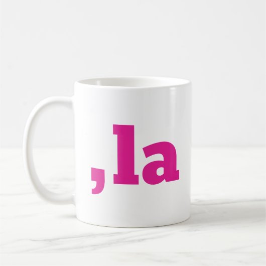 Comma La Kamala Harris - maßgeschneidertes Textdes Kaffeetasse (Links)