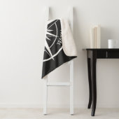 Compass star Emblem monogramm schwarz-weiß Sherpadecke (Beispiel)