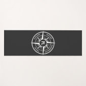 Compass star Emblem monogramm schwarz-weiß Yogamatte (Vorderseite (Horizontal))