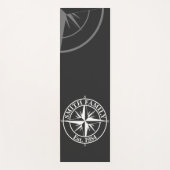 Compass Star Monogramm personalisierbares Emblem Yogamatte (Vorderseite)