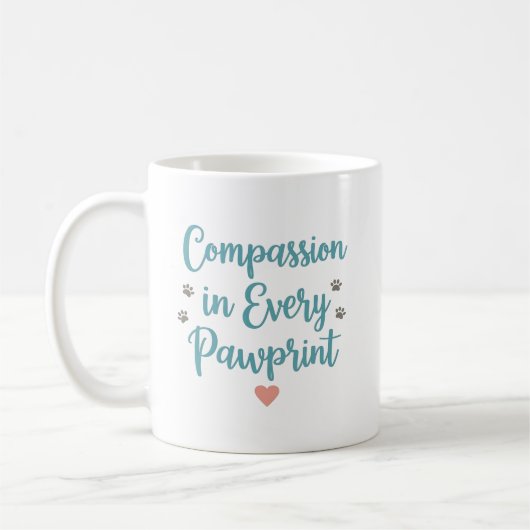 Compassion in Every Pawprint – Vet Tech Kaffeetasse (Links)