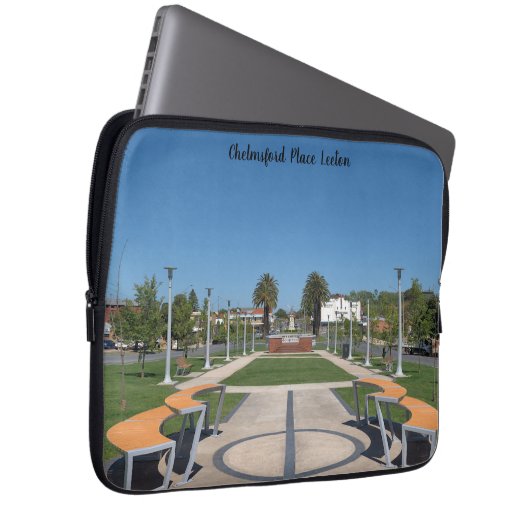 Computer- und Elektronikverpackung Laptopschutzhülle (Vorne Rechts)