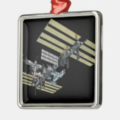 Computergenerierte Ansicht 10 Ornament Aus Metall (Links)