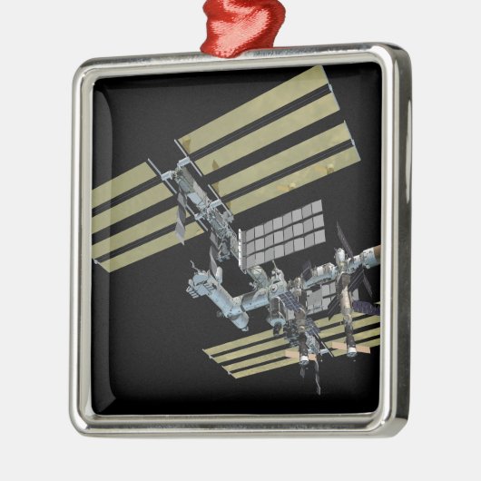 Computergenerierte Ansicht 11 Silbernes Ornament (Links)