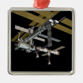 Computergenerierte Ansicht 17 Silbernes Ornament (Vorne)