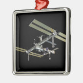 Computergenerierte Ansicht 23 Ornament Aus Metall (Links)