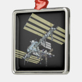 Computergenerierte Ansicht 9 Ornament Aus Metall (Links)