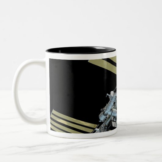 Computergenerierte Ansicht 9 Zweifarbige Tasse (Links)