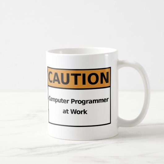 Computerprogrammierer bei der Arbeit Kaffeetasse (Rechts)