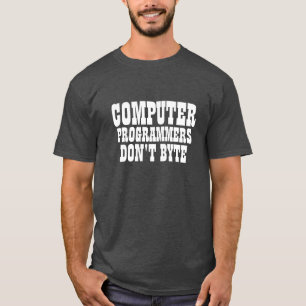 Computerprogrammierer geben sich nicht auf T-Shirt