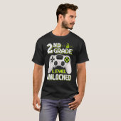Computerspiel-Level freigeschaltet Game On 2. Klas T-Shirt (Vorne ganz)